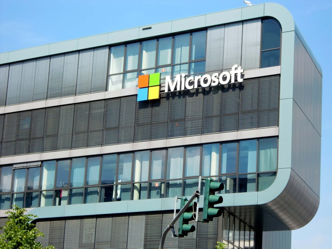 Qui a cofondé Microsoft ?